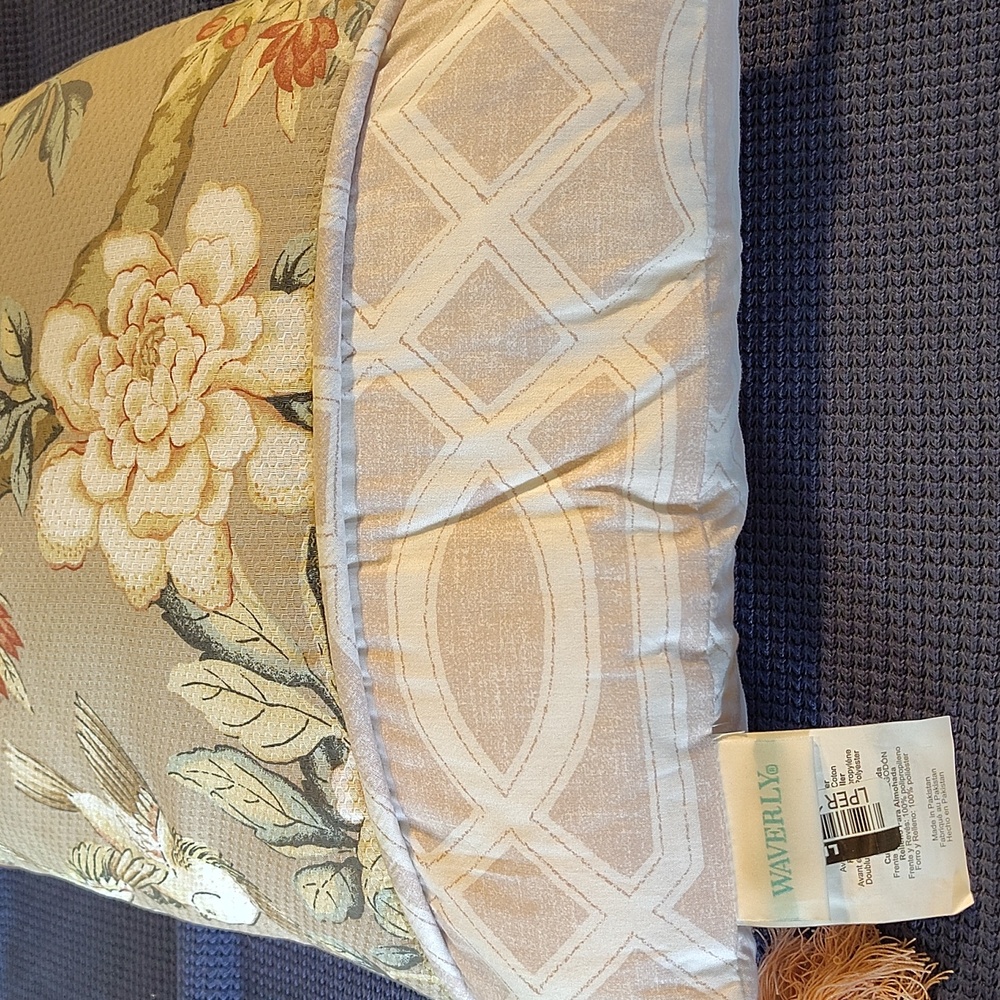 Waverly Pillow